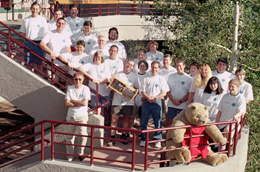 QuarkNet teachers gathered at Snowmass 2001.